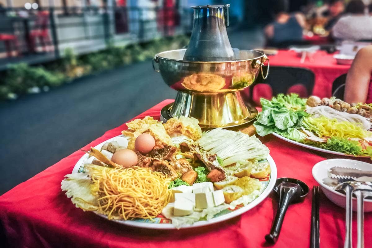 malaysian-steamboat-dish