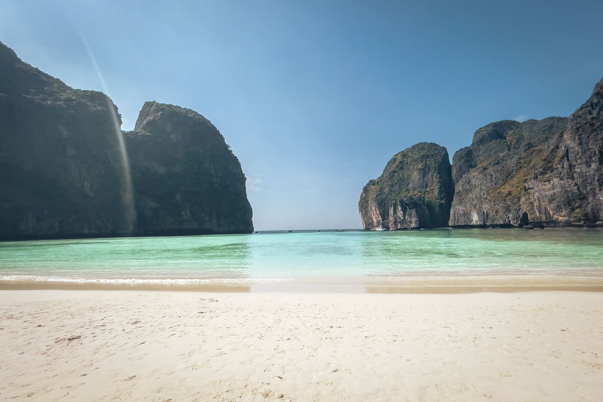 phi-phi-island-itinerary-maya-bay-free-of-people