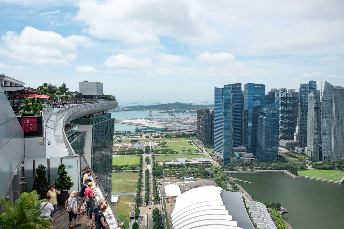 5-days-in-singapore-itinerary-marina-bay-sands-terrace