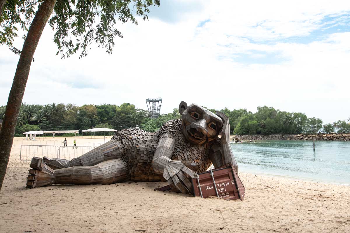 troll-statue-on-a-beach-in-sentosa