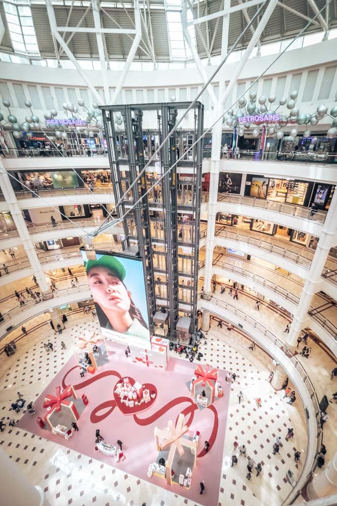 inside-klcc-mall