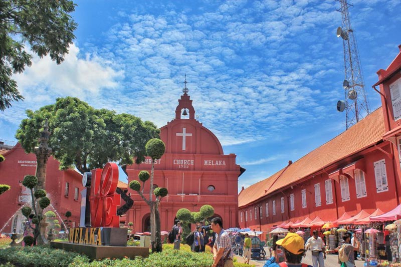 red-buildings-in-melaka